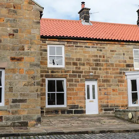 Hawthorn Cottage, Whitby